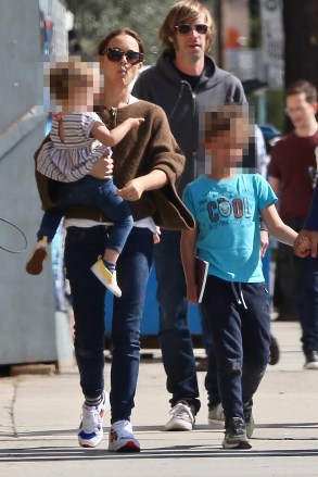 Los Angeles, CA  - *EXCLUSIVE*  - Natalie Portman takes advantage of a break in the weather and goes shopping with her husband Benjamin and their two kids in Los Angeles. The doting mom could be seen holding her kids' hands as they grabbed a quick snack. At one point it looks like Natalie loses her cool for a moment and yells at her son for a minute.Pictured: Natalie Portman, Aleph Millipied, Amalia MillepiedBACKGRID USA 3 MARCH 2019 USA: +1 310 798 9111 / usasales@backgrid.comUK: +44 208 344 2007 / uksales@backgrid.com*UK Clients - Pictures Containing ChildrenPlease Pixelate Face Prior To Publication*