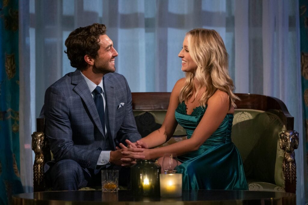 Daisy Kent enjoys some quality time with Joey Graziadei on The Bachelor.