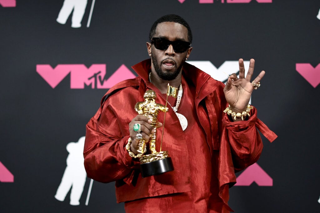 Diddy poses in the press room with his Global Icon Award at the 2023 MTV Video Music Awards at Prudential Center on September 12, 2023 in Newark, New Jersey.