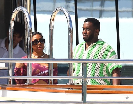 Diddy Sean Combs On His Yacht “Victorious” With Family MembersPictured: Yung Miami,P DiddyRef: SPL5512513 010123 NON-EXCLUSIVEPicture by: SplashNews.comSplash News and PicturesUSA: +1 310-525-5808London: +44 (0)20 8126 1009Berlin: +49 175 3764 166photodesk@splashnews.comAustralia Rights, Germany Rights, Spain Rights, United Kingdom Rights, United States of America Rights