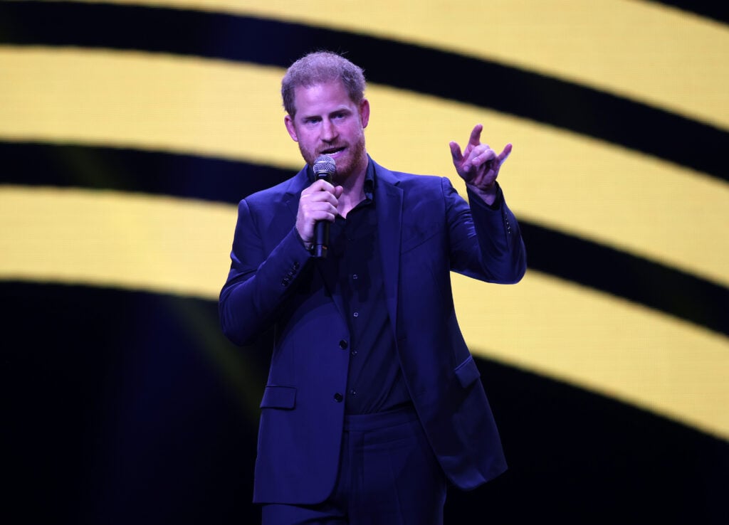 Prince Harry, Duke of Sussex makes a speech during the closing ceremony of the Invictus Games DÃ¼sseldorf 2023 at Merkur Spiel-Arena on September 16, 2023 in Dusseldorf, Germany.