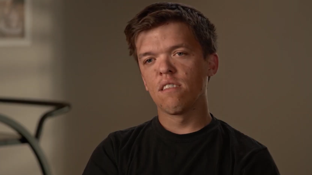 Zach Roloff speaks to the confessional camera on Little People, Big World in an April 2024 episode.